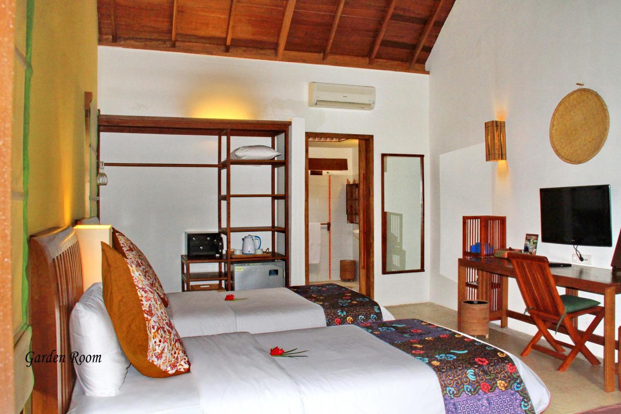Cocotinos Manado Hotell Exteriör bild
