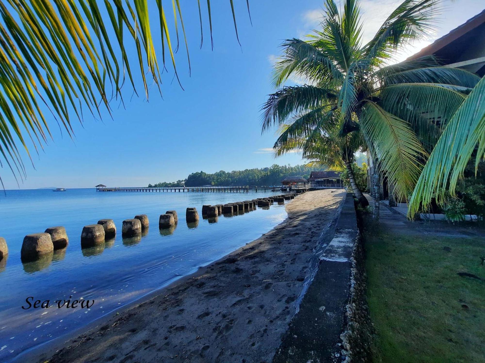 Cocotinos Manado Hotell Exteriör bild